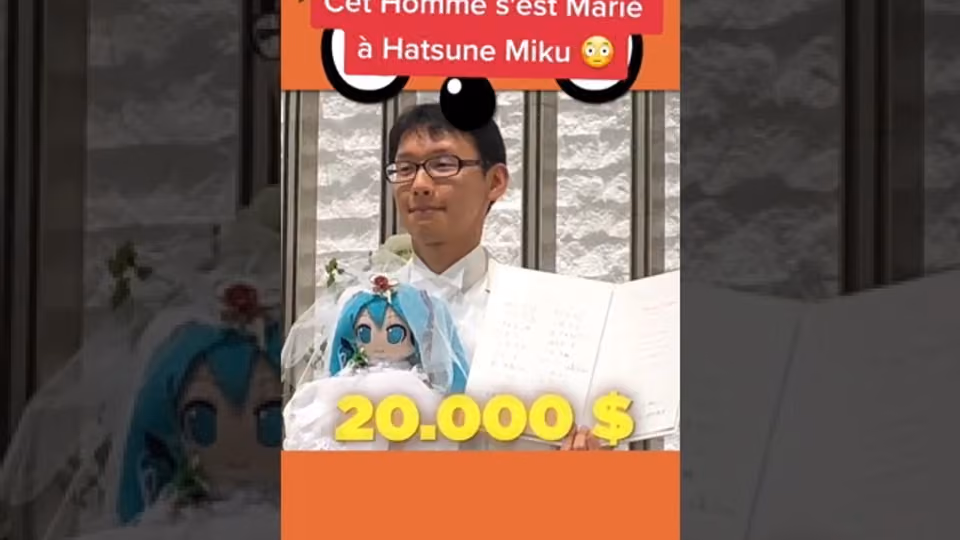 Il se marie à Hatsune Miku !